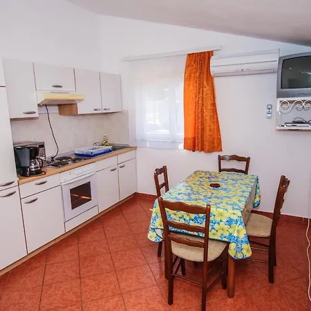 Apartament Apartments Mugeba *