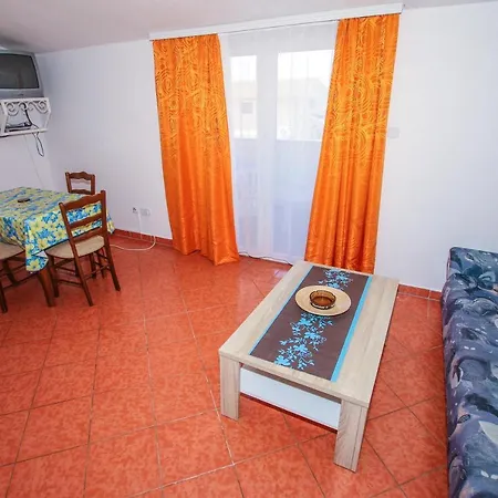 Apartments Mugeba Apartment Mugeba